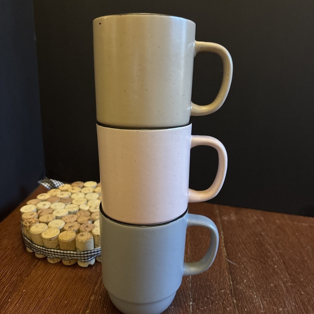 Boston‎ Warehouse 3 Stacking Stoneware 16 oz Cups Tan Mauve Gray